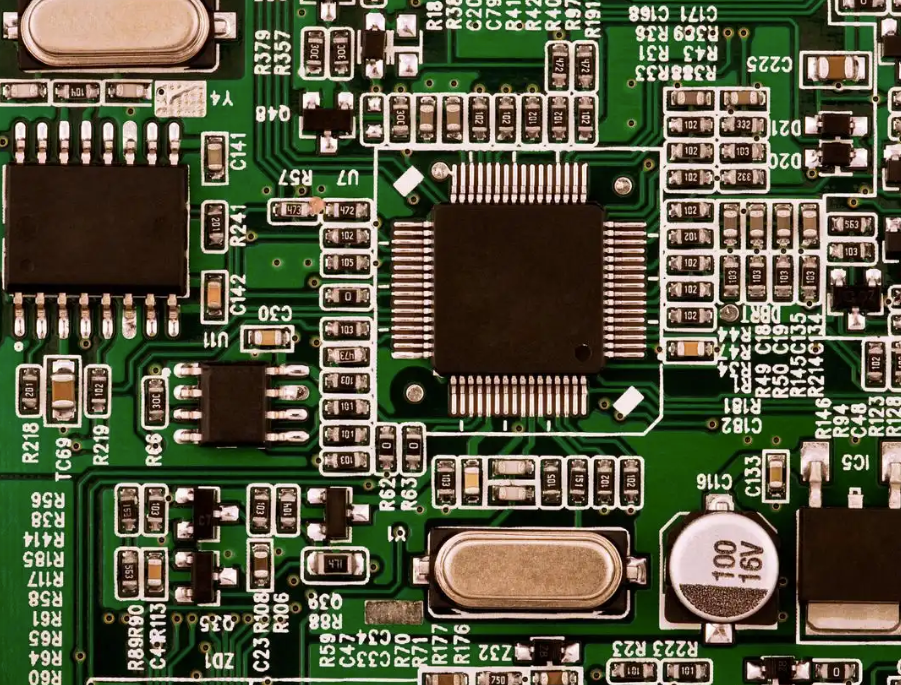 La technologie de montage de puces SMT permet d'améliorer la fiabilité des cartes de développement de semi-conducteurs. 9 图片39